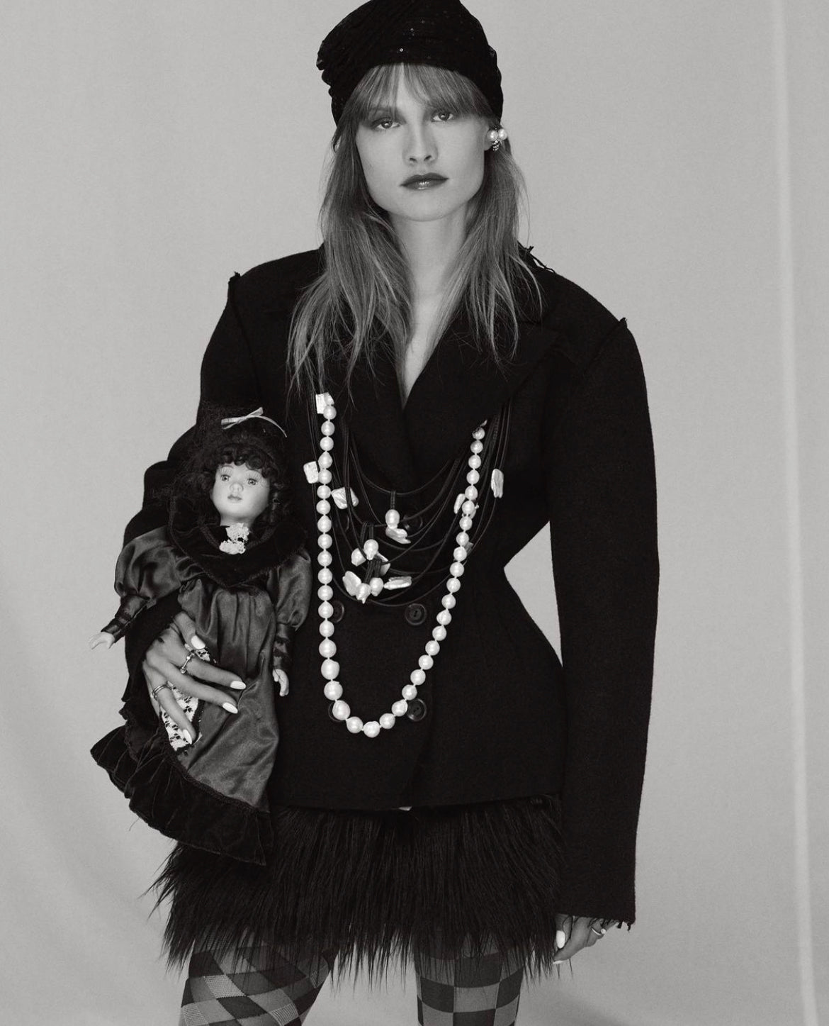 KLARA KRISTIN WEARING ‘ZAN’ TIGHTS FOR ZOO MAGAZINE ISSUE 72