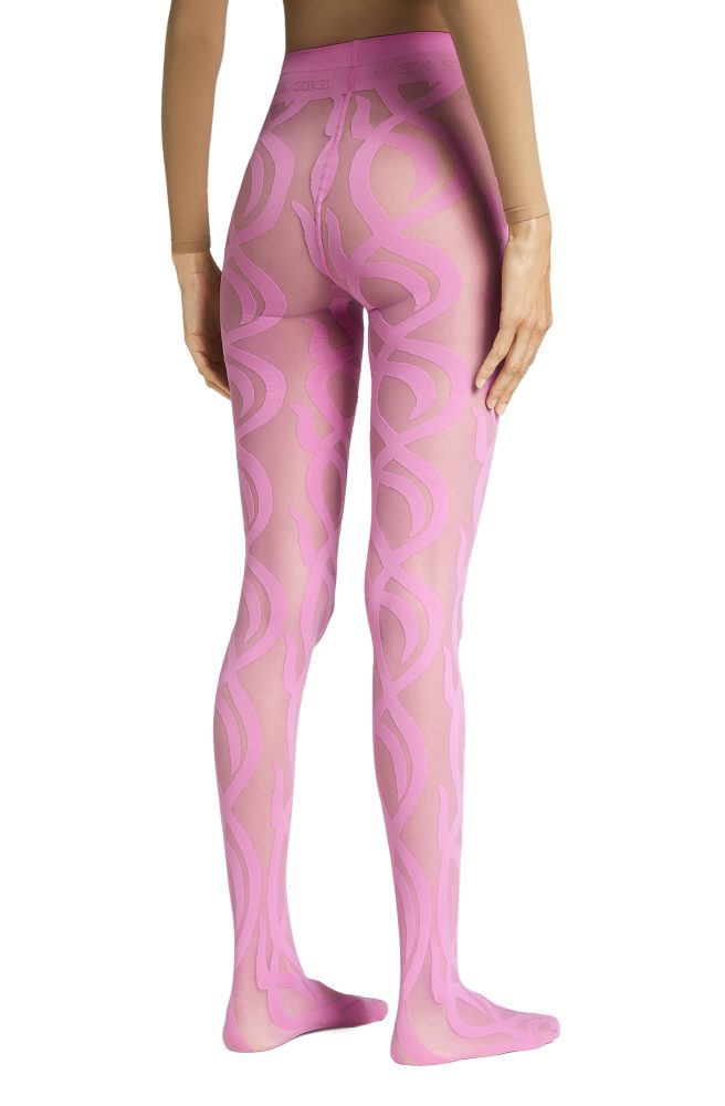 Bones and All – Pink Tights