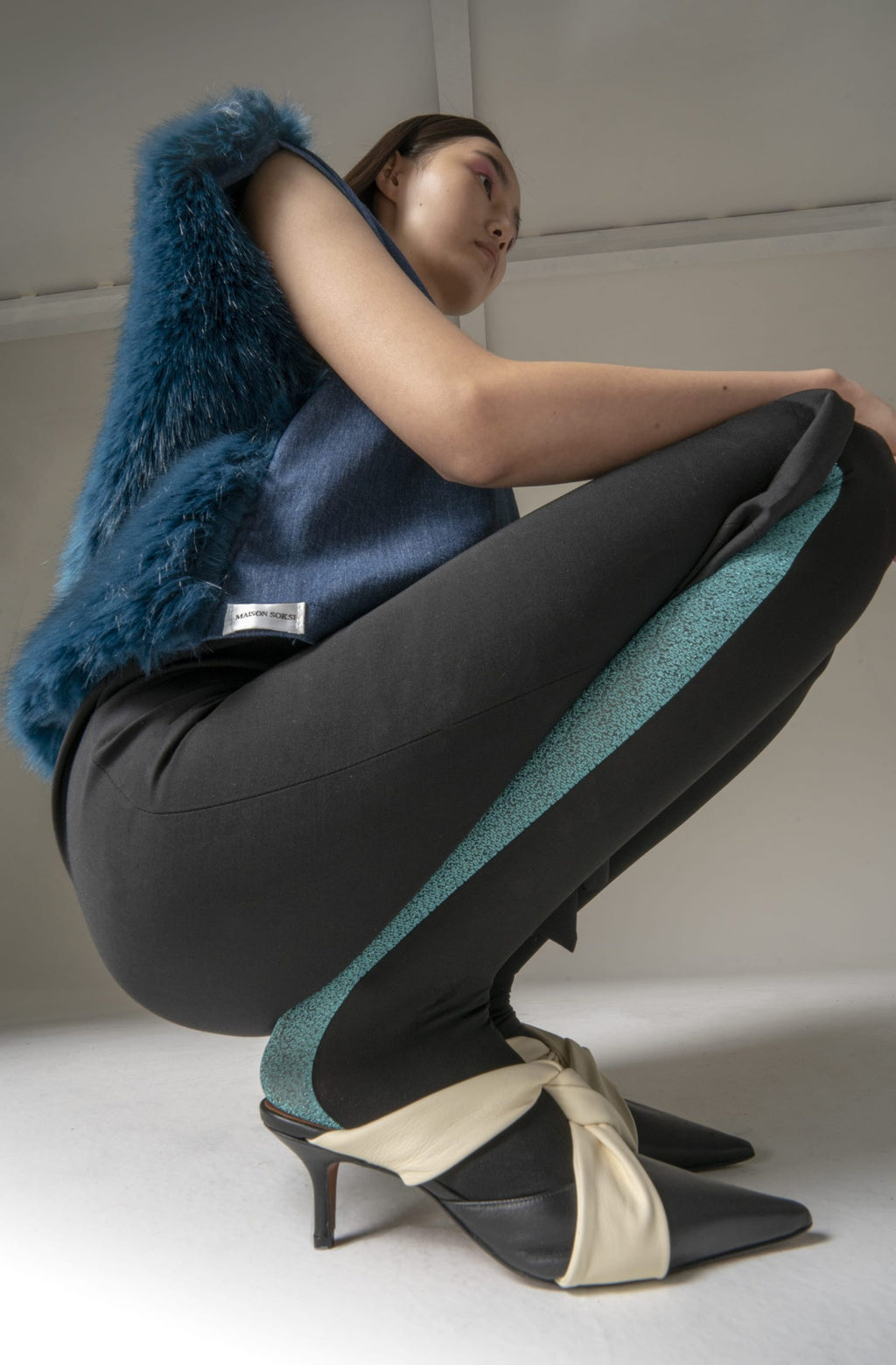 No Soul – Pavone, Black Tights