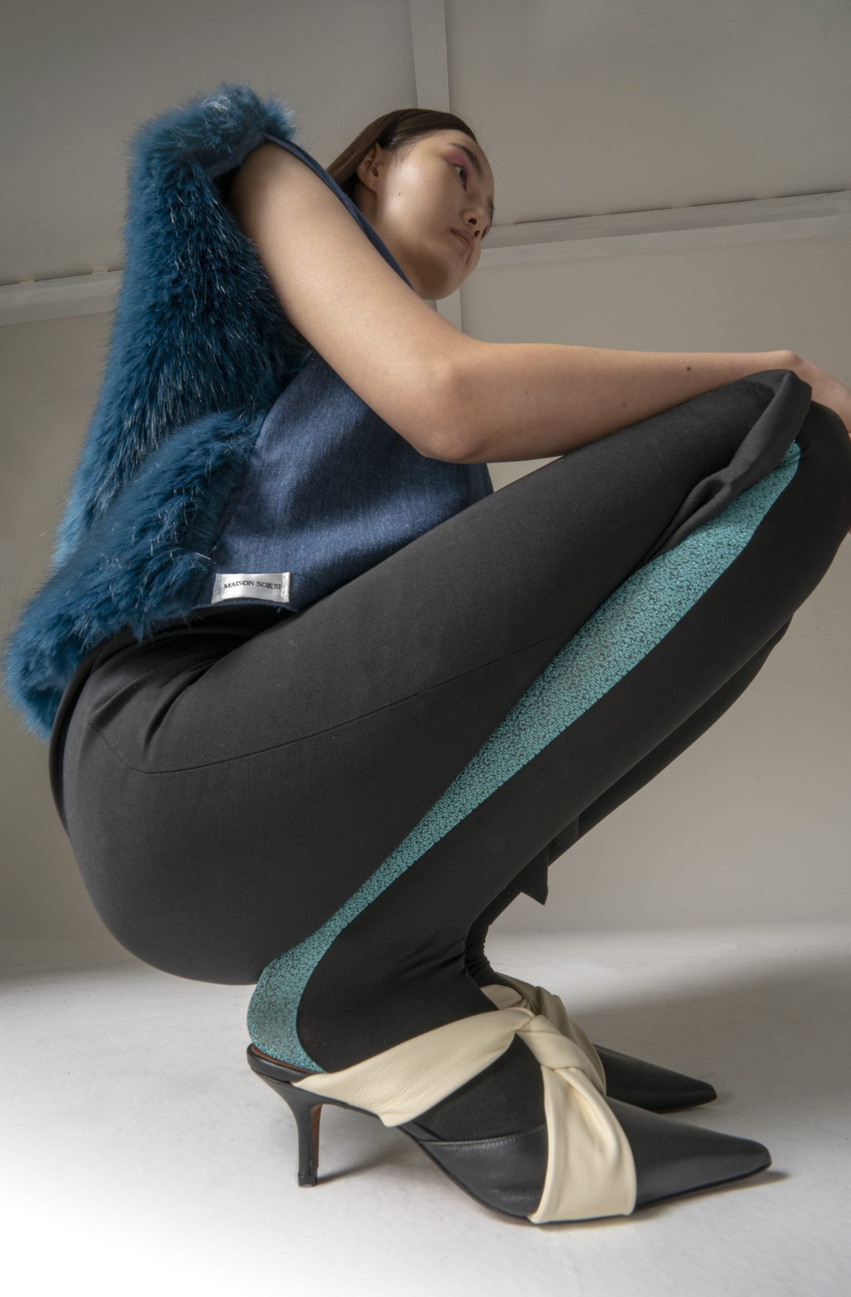 No Soul – Pavone, Black Tights