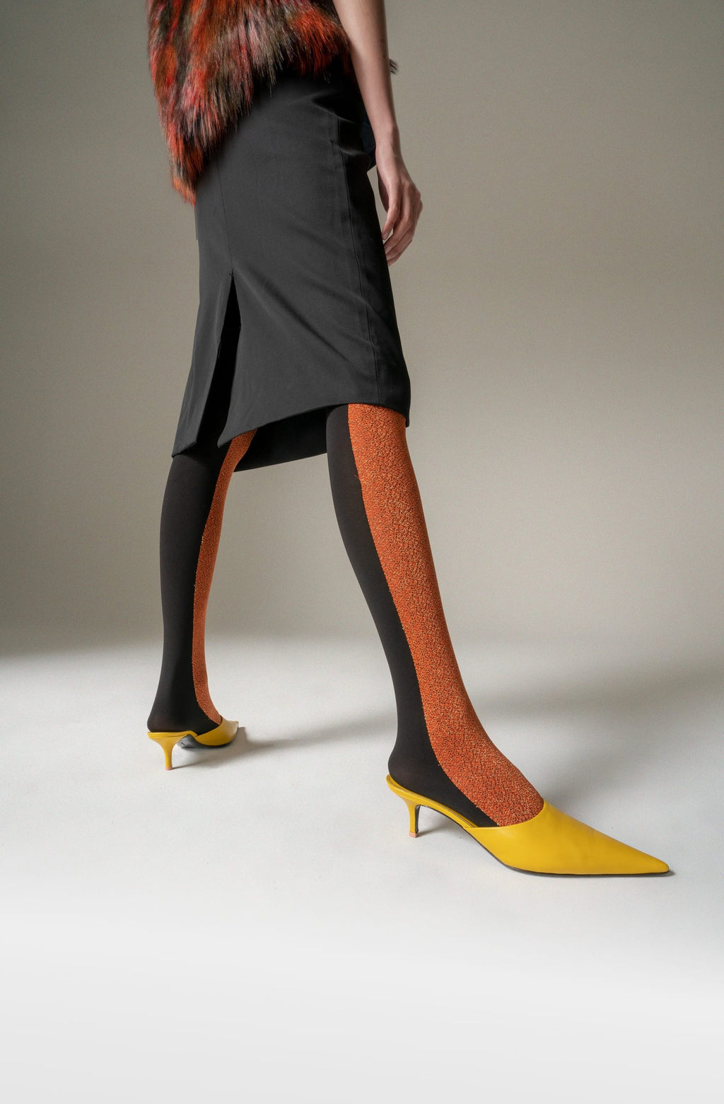 No Soul – Orange, Black Tights